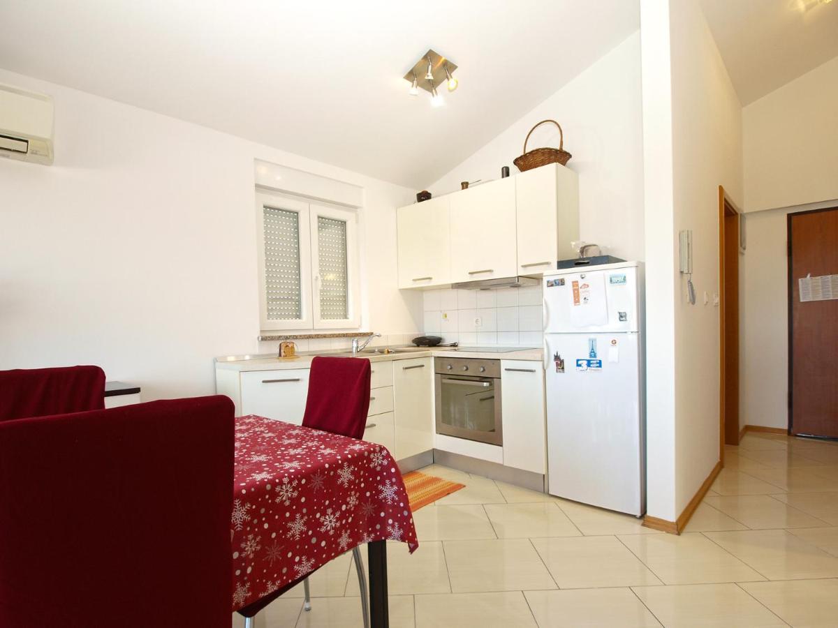 Apartments Majda 1932 Fažana Kültér fotó