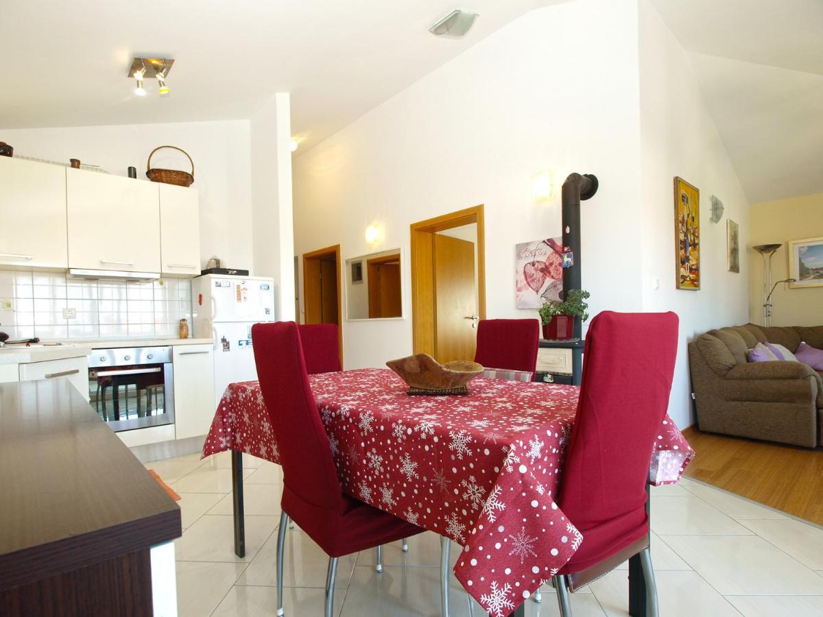 Apartments Majda 1932 Fažana Kültér fotó